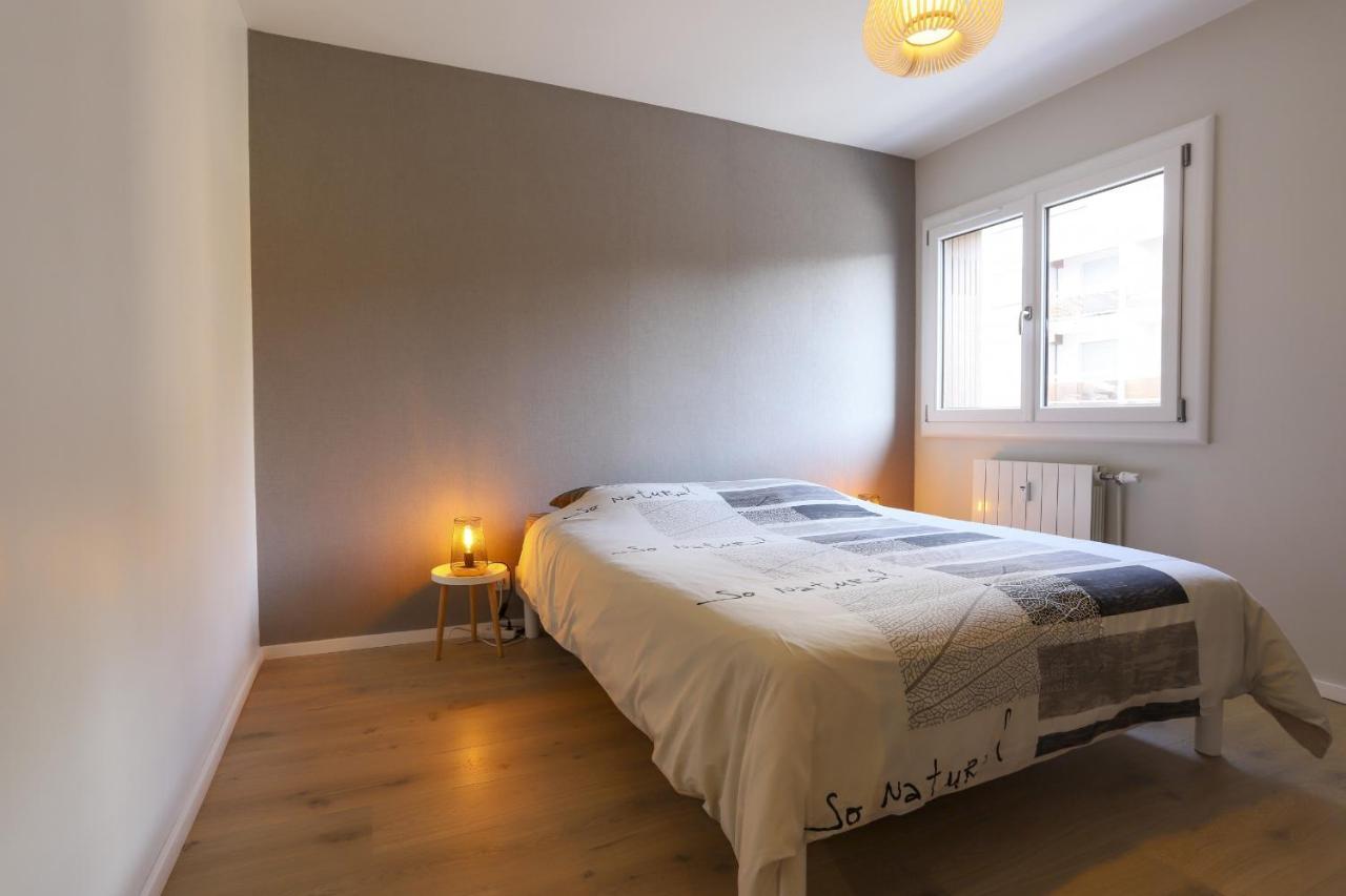 Azur Bleu 4 Etoiles Annecy Centre-Ville Et Lac Lumineux מראה חיצוני תמונה