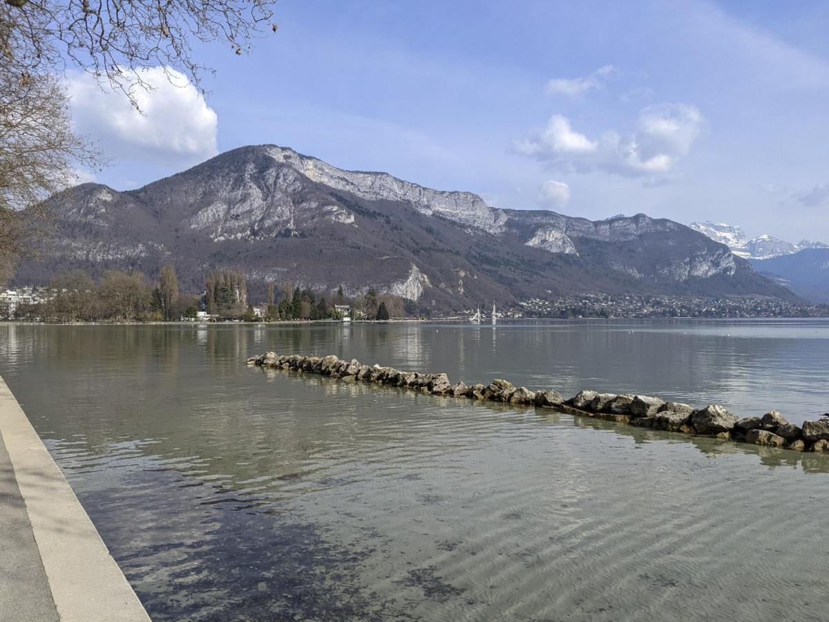 Azur Bleu 4 Etoiles Annecy Centre-Ville Et Lac Lumineux מראה חיצוני תמונה