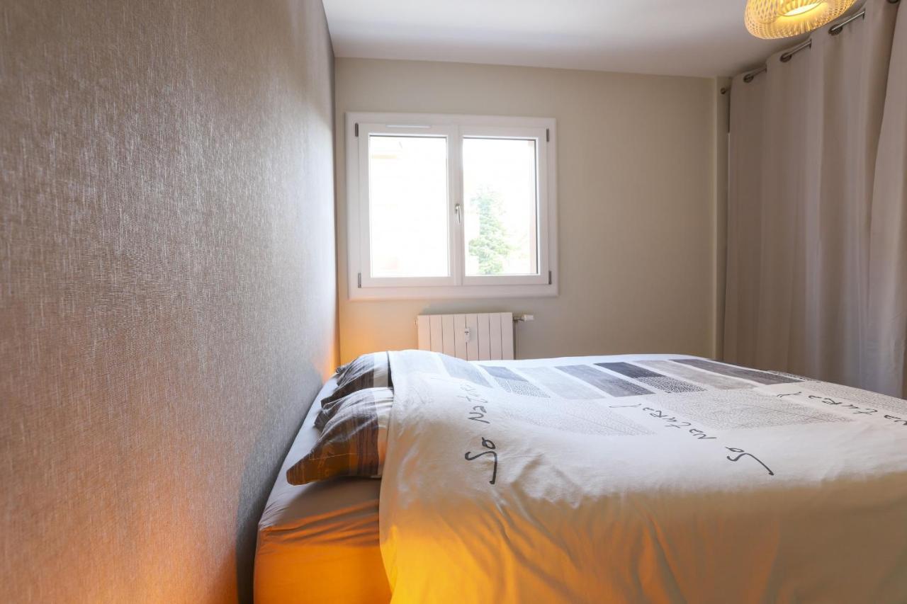 Azur Bleu 4 Etoiles Annecy Centre-Ville Et Lac Lumineux מראה חיצוני תמונה